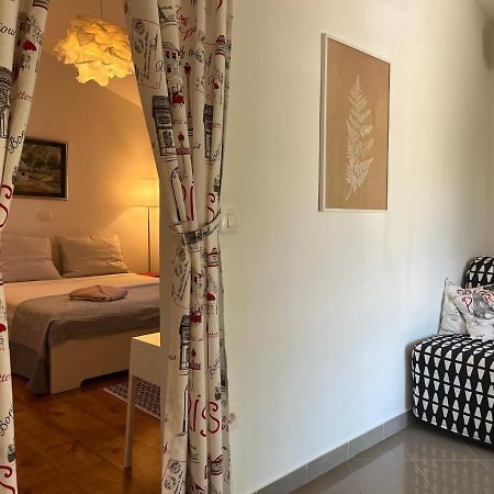 Apartment Cozy&Quiet Ровинь Экстерьер фото