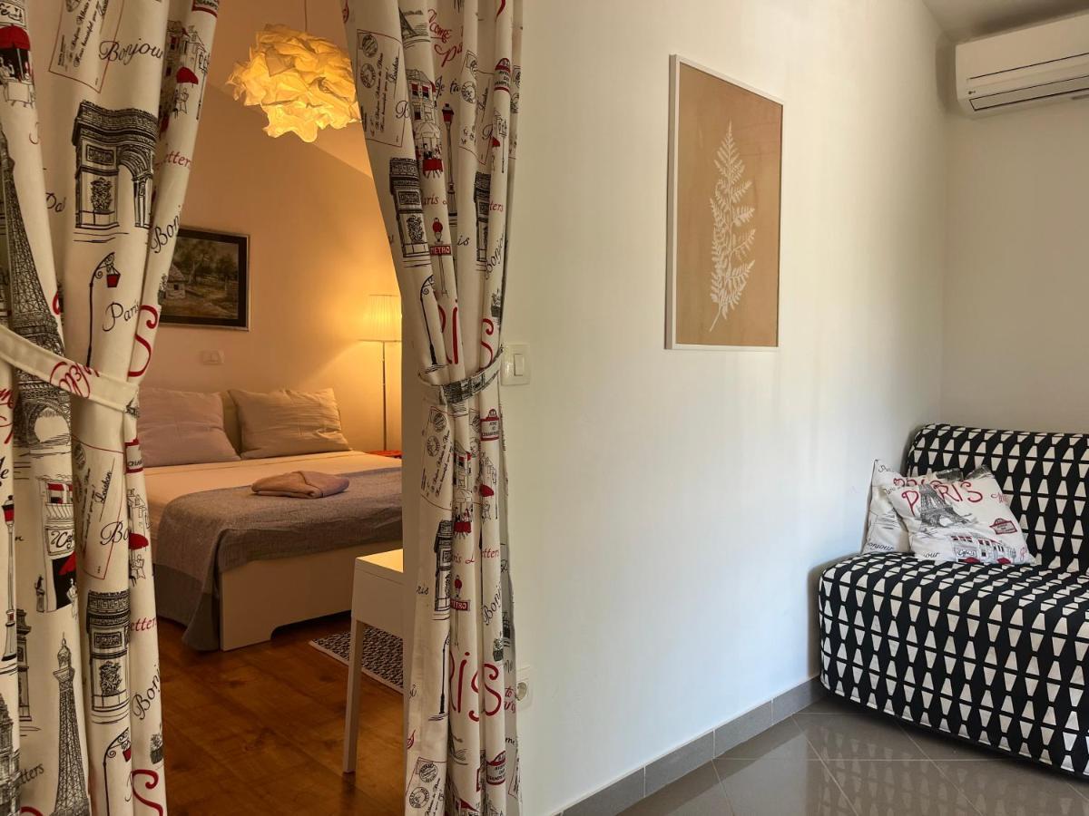 Apartment Cozy&Quiet Ровинь Экстерьер фото
